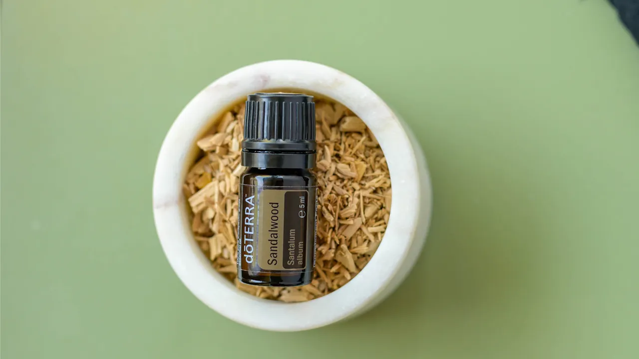 Ulei de sandalwood (sandal)